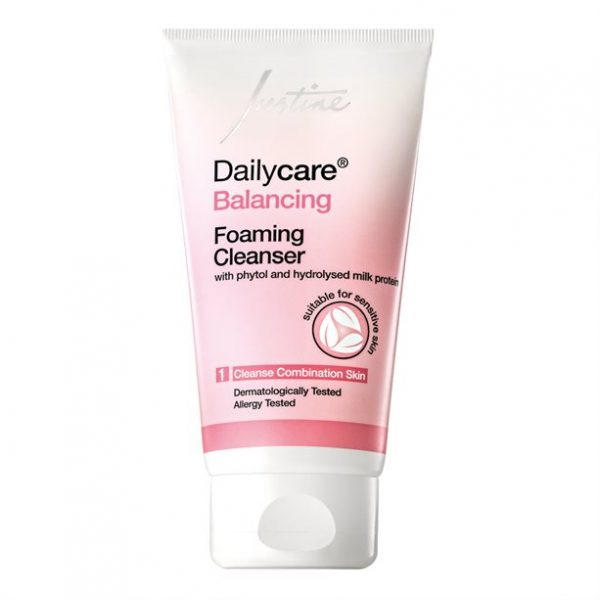 Dailycare Balancing Foaming Cleanser